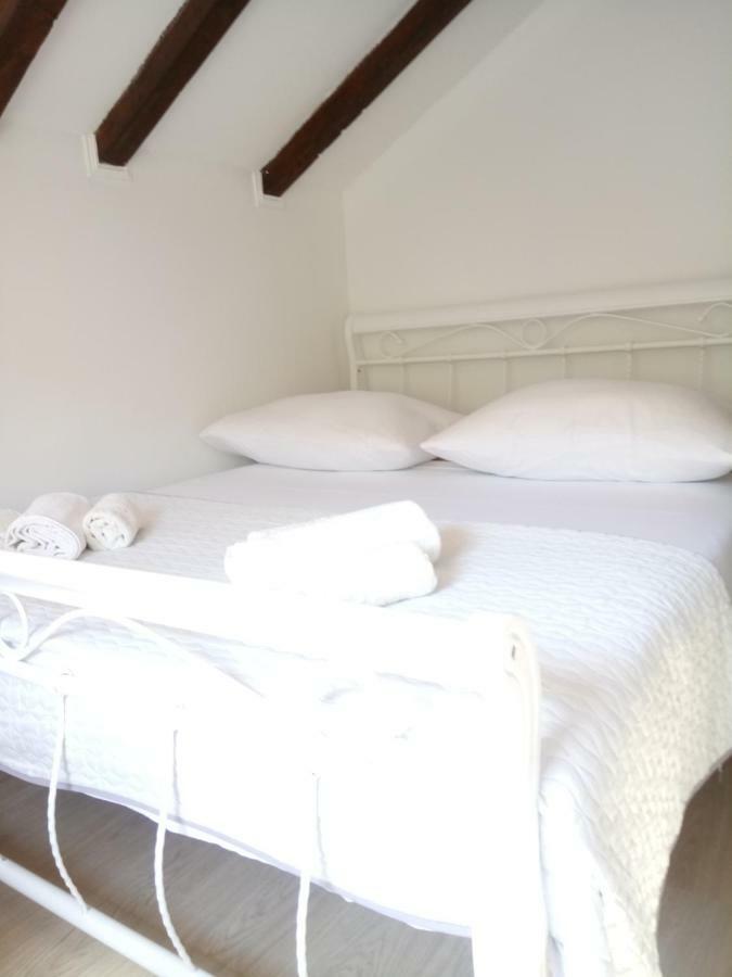 Holiday Home Jadric Osoje Εξωτερικό φωτογραφία